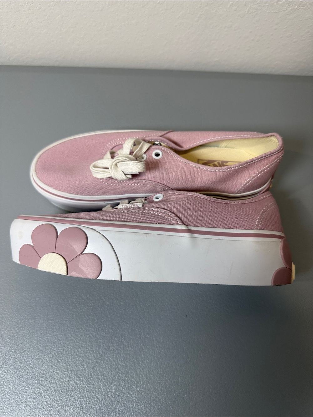 Vans Pink Lilac Canvas Platform Sneakers with Daisy Sole Size 7 Boho Fairy NWOB